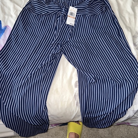 MK strips Pants - Picture 6 of 6